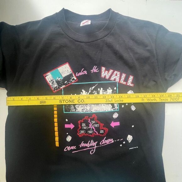 Jerzees Men's Vintage When The Wall Graphic Print Short Sleeve Tee Black Large - Picture 5 of 10